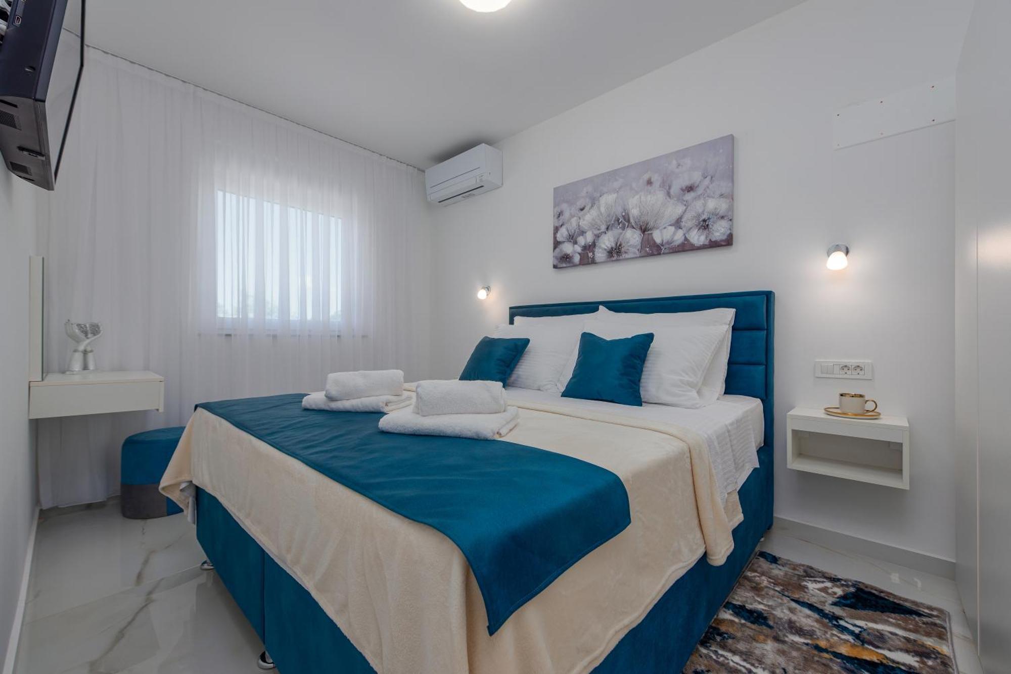 Apartments Menalo Elegance Затон Екстериор снимка