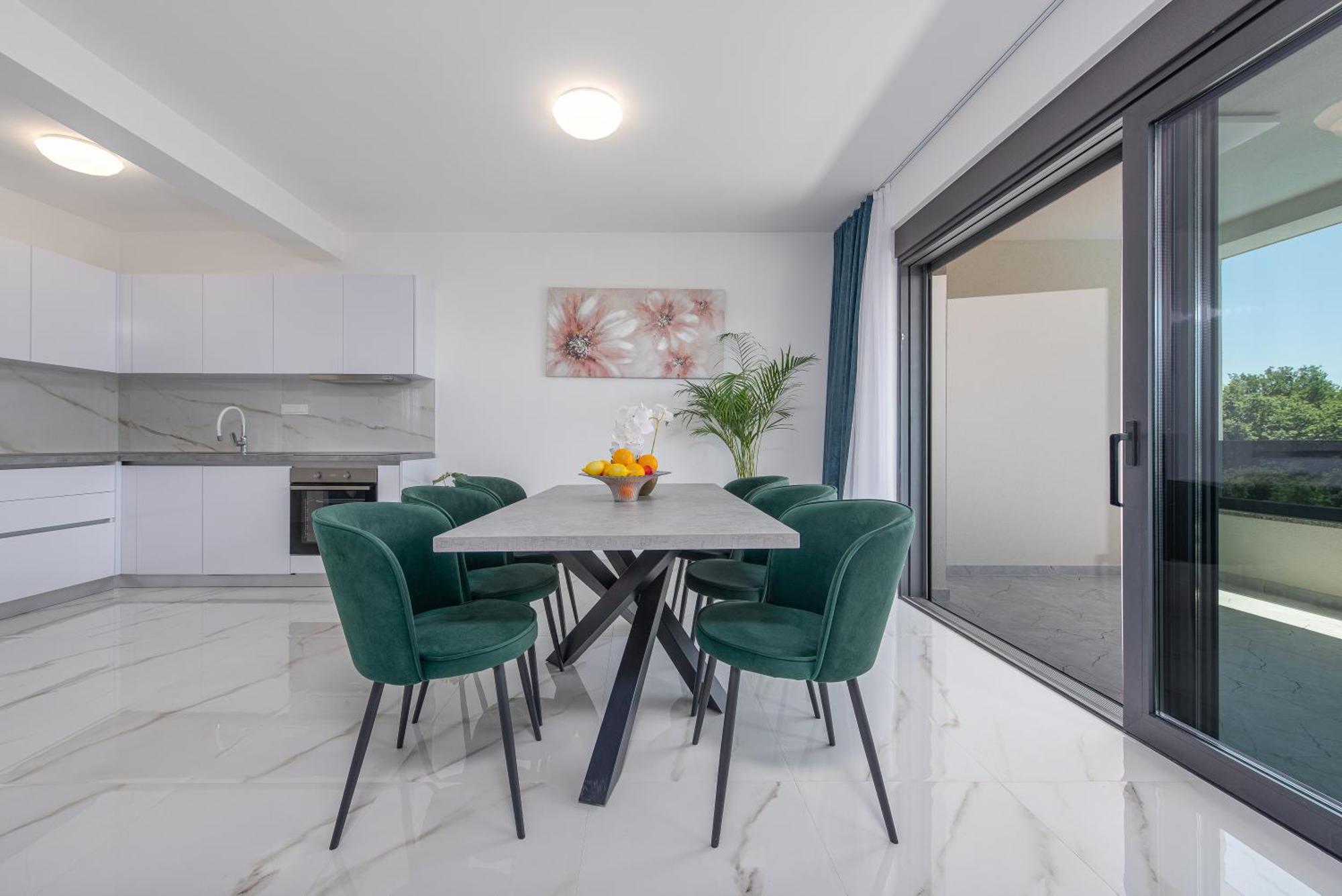 Apartments Menalo Elegance Затон Екстериор снимка